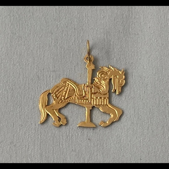 14k Gold Carousel Horse Pendant - Picture 2 of 7